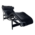 Fauteuil, chaise longue en peau noire mod�le lc4 le corbusier