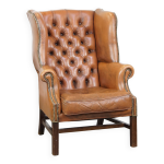 Fauteuil chesterfield anglais classique en cuir de vachette couleur cognac clair Fauteuil chesterfield anglais classique en cuir de vachette couleur cognac clair