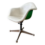 Fauteuil de direction dat de charles et ray eames d herman miller 1950 Fauteuil de direction dat de charles et ray eames d herman miller 1950