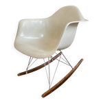 Fauteuil rar rocking chair eames herman miller fibre de verre 1956