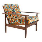 Fauteuil scandinave tissu g�ometrique