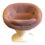 Fauteuil modèle space age de raphaël raffel Fauteuil modèle space age de raphaël raffel