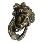 Grand heurtoir en laiton en mtal style antique.