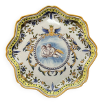 Grand plat polylobé en faïence de la manufacture de charolles Grand plat polylobé en faïence de la manufacture de charolles