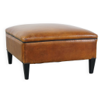 Grand pouf carr en cuir de mouton