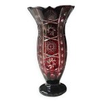 Grand vase en cristal de bohme taill, coup main. rouge rubis profond. style roemer. dim 29 x 14, 5 ...