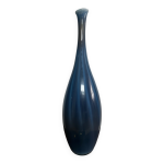 Grand vase en verre bleu