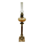 Grande lampe  ptrole ancienne , amovible de son pied colonne en marbre . 88 cm