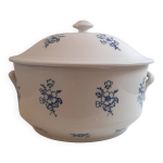 Grande soupi�re en fa�ence de saint uze � fleurs bleues