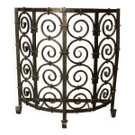 Grille de cheminée en fer forgé Grille de cheminée en fer forgé
