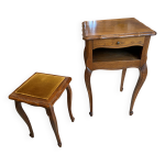 Gu�ridon ensemble gueridon et tabouret de style louis xv en ch�ne massif