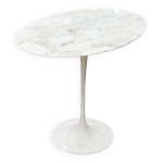 Guridon rond en marbre aluminium et rilsan blanc eero saarinen (1910 - 1961), edition knoll :