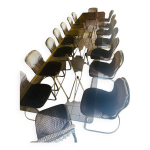 Incroyable grande table en verre et ses fauteuils Incroyable grande table en verre et ses fauteuils