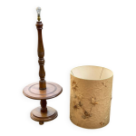 Lampadaire art dco  tablette en bois avec abat - jour fleuri beige