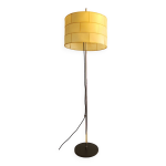 Lampadaire en patchwork staff, abat - jour en parchemin et pied en cuir noir, années 1960 Lampadaire en patchwork staff, abat - jour en parchemin et pied en cuir noir, années 1960