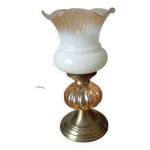 Lampe à poser ambiance rétro, globe tulipe création unique Lampe à poser ambiance rétro, globe tulipe création unique