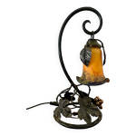 Lampe  poser art deco en fer forg et pte de verre