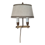 Lampe  bouillotte  en bronze avec 2 feux et abat jour en li