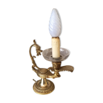 Lampe a poser en bronze forme lampe a huile tete de dragon Lampe a poser en bronze forme lampe a huile tete de dragon