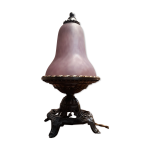 Lampe de chevet sur pied en regule avec tulipepate de verre pourpre violet leger Lampe de chevet sur pied en regule avec tulipepate de verre pourpre violet leger