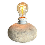 Lampe galet en pierre naturelle vintage Lampe galet en pierre naturelle vintage