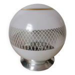 Lampe avec globe boule applique plafonnier vintage art déco motif blanc sérigraphié avec support Lampe avec globe boule applique plafonnier vintage art déco motif blanc sérigraphié avec support