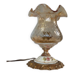 Lampe  poser inspiration baroque, bronze, cramique fleurs et globe verre