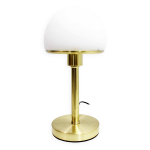Lampe à poser en laiton et verre opalin 1980 Lampe à poser en laiton et verre opalin 1980