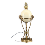 Lampe noclassique, oeuf d autruche & monture animalire en bronze, c. 1900