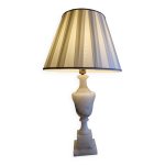 Lampe onyx et abat jour pliss