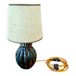 Lampe, pied alphonse cyth�re, gr�s flamm� rambervilliers et abat - jour toile