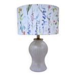Lampe  poser, pied en verre dpoli et abat - jour fleuri