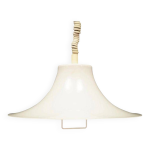 Lampe à suspension blanche, design danois, années 1970, fabricant : fog & morup Lampe à suspension blanche, design danois, années 1970, fabricant : fog & morup