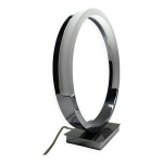 Lampe de table moderniste européenne des années 1990 design élégant en chrome et led Lampe de table moderniste européenne des années 1990 design élégant en chrome et led