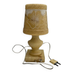 Lampe vintage en albâtre avec abat - jour motif floral Lampe vintage en albâtre avec abat - jour motif floral