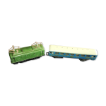 Locomotive et son wagon jep