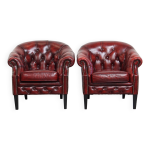 Lot de 2 fauteuils club chesterfield en cuir de vache anglais de couleur rouge
