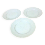Lot de 3 petites assiettes plates, c�ramique blanche, bord motif en relief