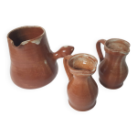 Lot de 3 pichets / pots  lait en cramique sign daniel auger (puisaye)
