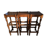 Lot de 3 tabourets en chêne Lot de 3 tabourets en chêne
