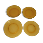 Lot de 4 assiettes dépareillées verre ambré Lot de 4 assiettes dépareillées verre ambré