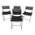 Lot de 4 chaises vintage, métal perforé et acier noir, france, années 70 / 80 Lot de 4 chaises vintage, métal perforé et acier noir, france, années 70 / 80