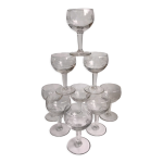 Lot de 8 verres  vin en cristal grav annes 40 - 50