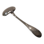 Louche à sauce métal argenté orfèvre ercuis modèle lauriers 18, 7cm Louche à sauce métal argenté orfèvre ercuis modèle lauriers 18, 7cm
