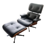 Lounge chair & ottoman charles & ray eames