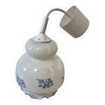 Luminaire suspension vintage ceramique blanche fleurs bleue