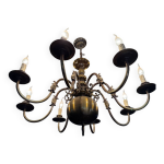 Lustre  8 branches en laiton antique de style baroque hollandais