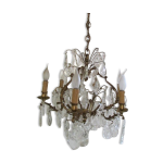Lustre en bronze à pampilles louis xv, louis xvi Lustre en bronze à pampilles louis xv, louis xvi