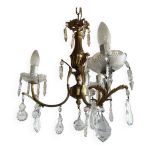 Lustre en métal et pampilles de cristal, vintage, début xxème s. Lustre en métal et pampilles de cristal, vintage, début xxème s.