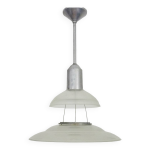 Lustre, suspension space age soucoupe volante style holophane industriel en verre. ann�es 70